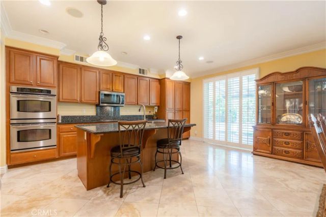 14026 Rio Lobo, Eastvale, CA 92880