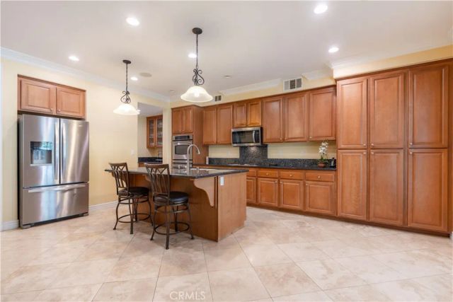 14026 Rio Lobo, Eastvale, CA 92880