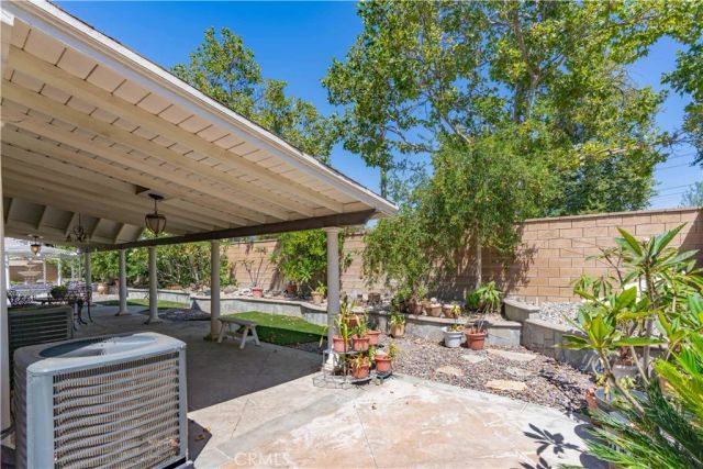 14026 Rio Lobo, Eastvale, CA 92880