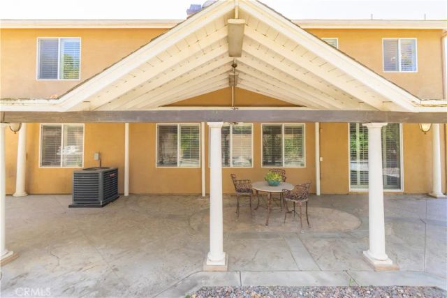 14026 Rio Lobo, Eastvale, CA 92880