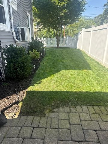 24 Mague Ave 24, Newton, MA 02465