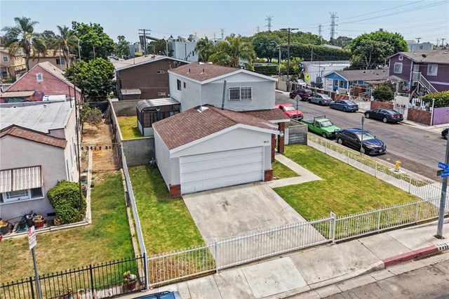 8832 Prince, Los Angeles, CA 90002