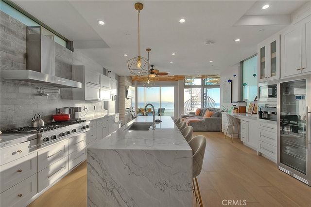 99 A Surfside, Surfside, CA 90743