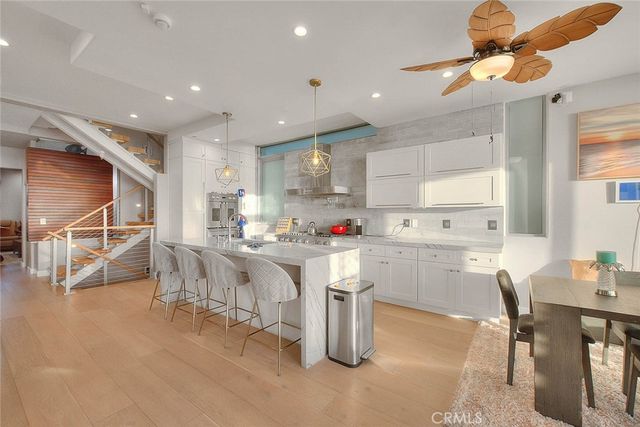 99 A Surfside, Surfside, CA 90743