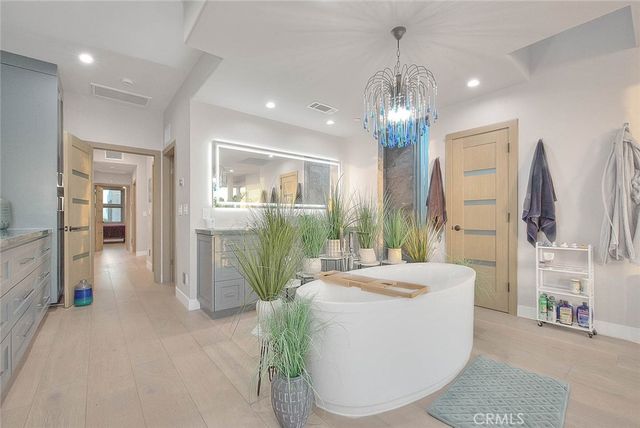 99 A Surfside, Surfside, CA 90743