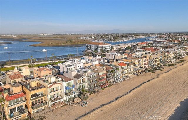 99 A Surfside, Surfside, CA 90743