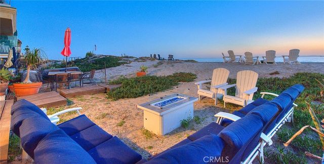 99 A Surfside, Surfside, CA 90743