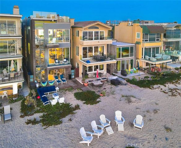 99 A Surfside, Surfside, CA 90743