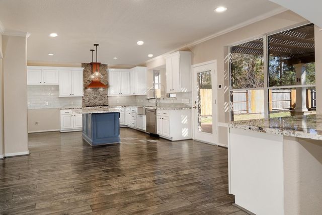 138 Oriel Oaks, The Woodlands, TX 77382