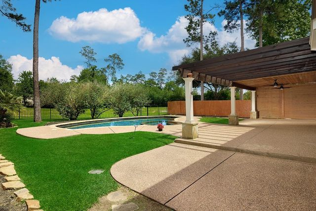 138 Oriel Oaks, The Woodlands, TX 77382