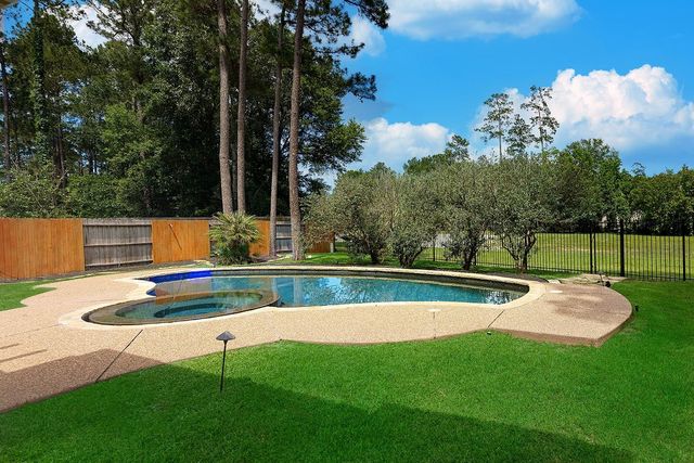 138 Oriel Oaks, The Woodlands, TX 77382