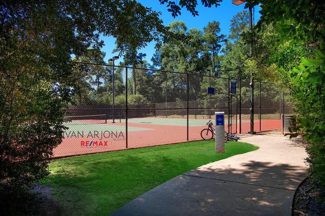 138 Oriel Oaks, The Woodlands, TX 77382
