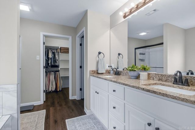 2225 Little Ridge Court, Sherwood, AR 72120