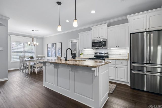 2225 Little Ridge Court, Sherwood, AR 72120