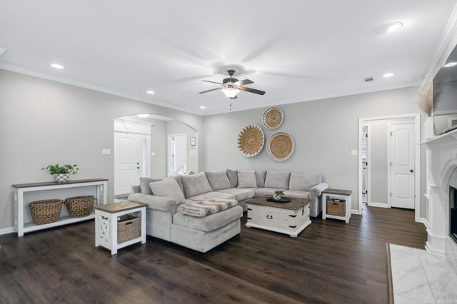 2225 Little Ridge Court, Sherwood, AR 72120