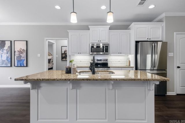 2225 Little Ridge Court, Sherwood, AR 72120