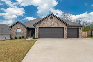 2225 Little Ridge Court, Sherwood, AR 72120