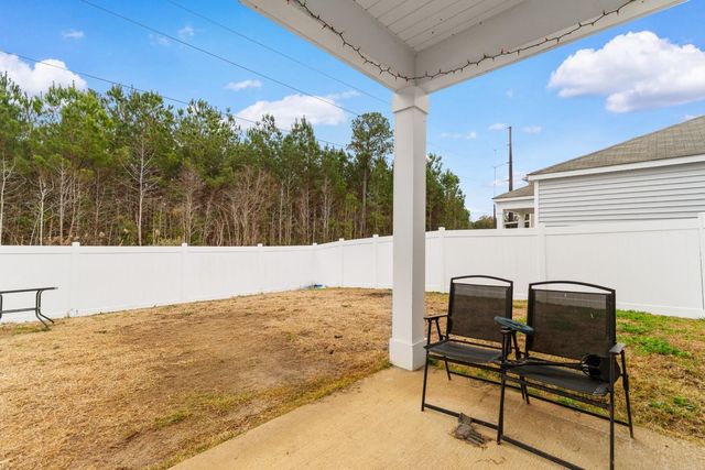 308 Emery Oak Dr., Murrells Inlet, SC 29576