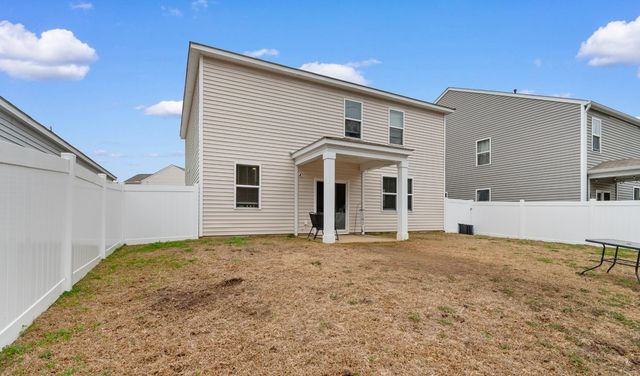 308 Emery Oak Dr., Murrells Inlet, SC 29576