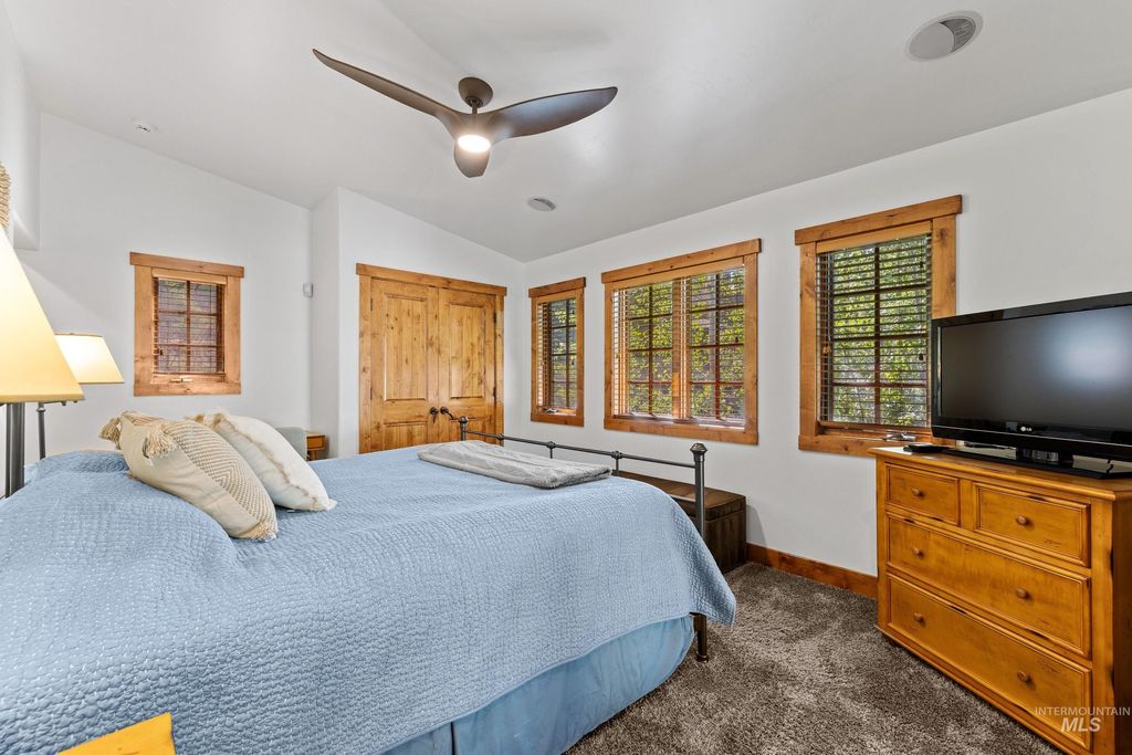 95 Golden Bar Court, Donnelly, ID 83615 photo 12