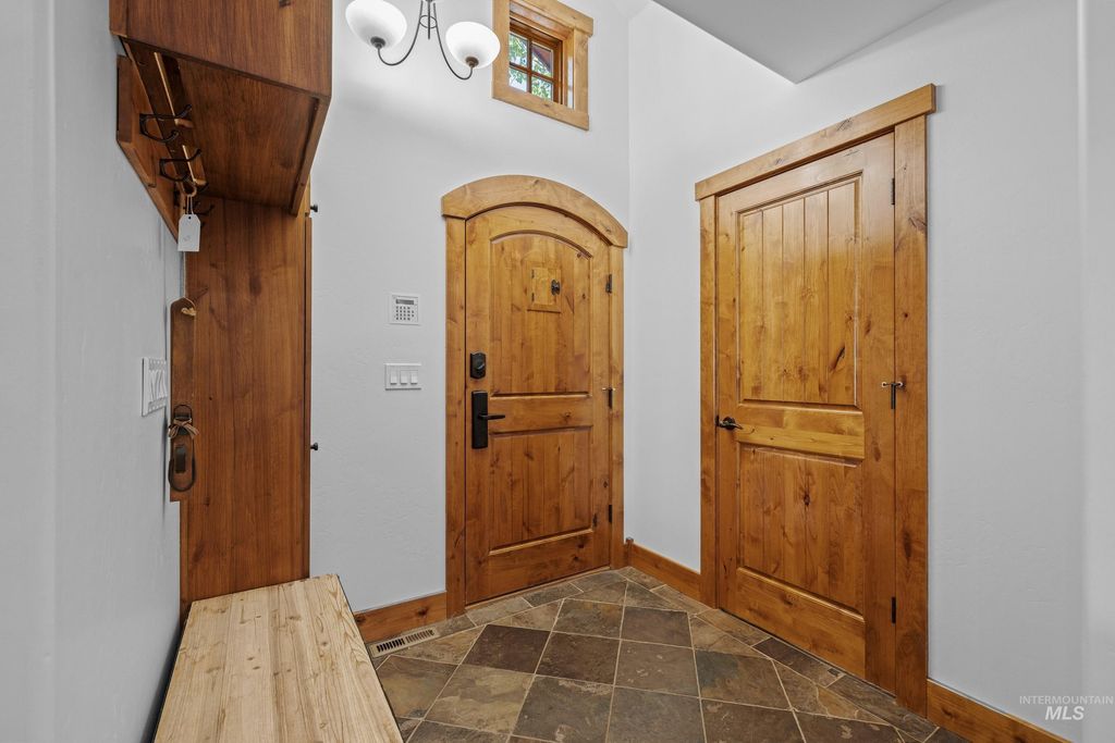 95 Golden Bar Court, Donnelly, ID 83615 photo 22