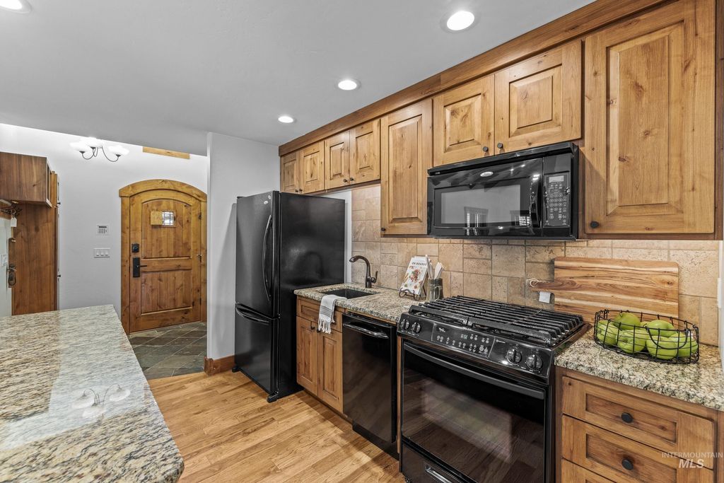 95 Golden Bar Court, Donnelly, ID 83615 photo 29