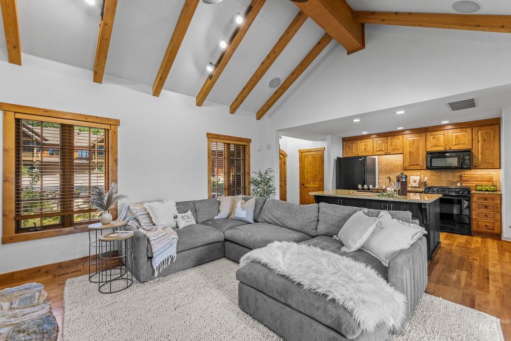 95 Golden Bar Court, Donnelly, ID 83615 photo 5