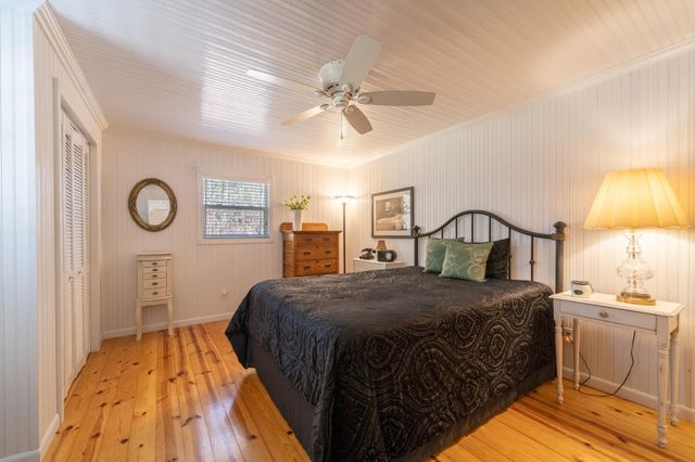 31378 Lakeside Avenue, Pequot Lakes, MN 56472