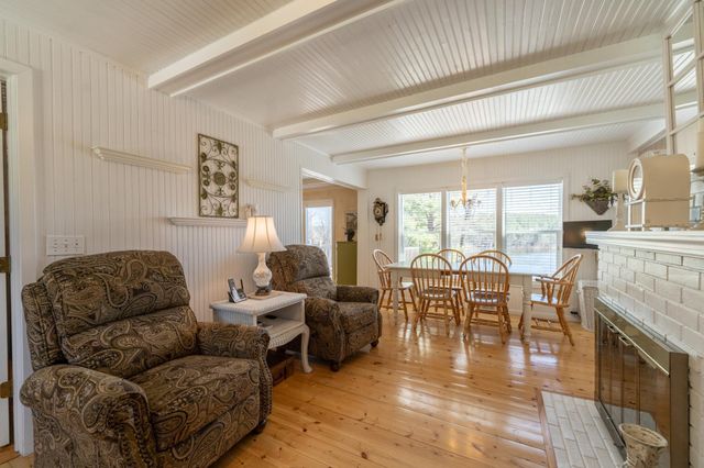 31378 Lakeside Avenue, Pequot Lakes, MN 56472