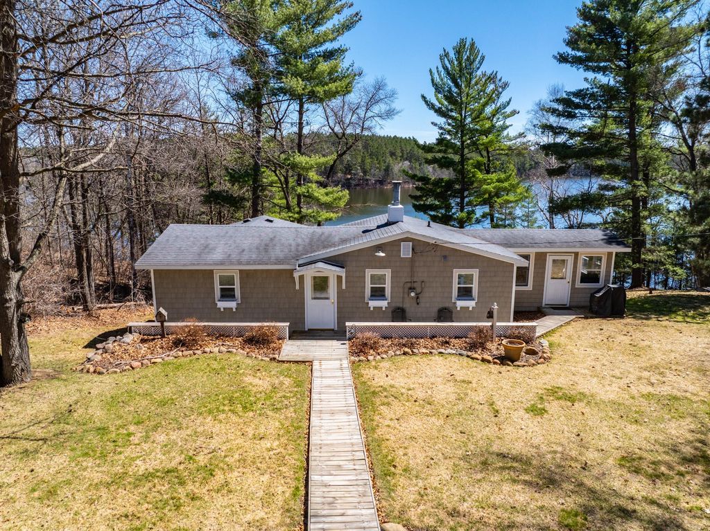 31378 Lakeside Avenue, Pequot Lakes, MN 56472