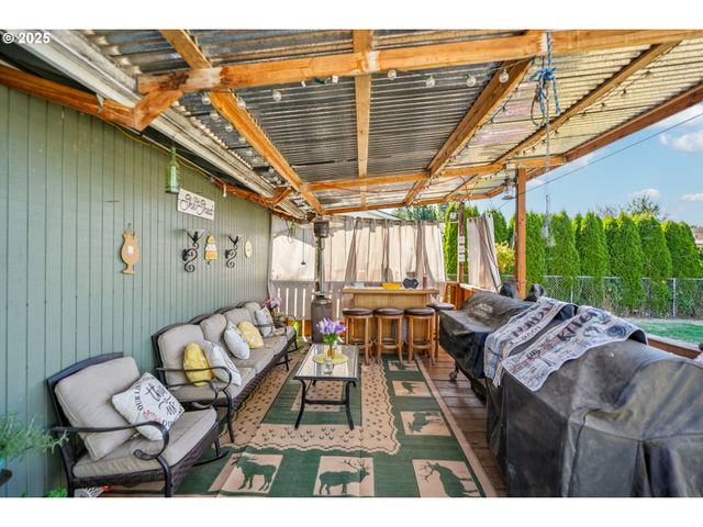 4891 FONTANA Ct, Salem, OR 97317