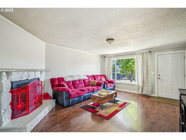 4891 FONTANA Ct, Salem, OR 97317