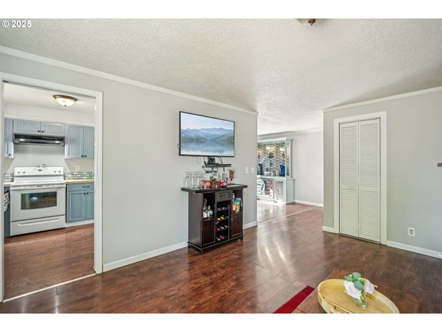 4891 FONTANA Ct, Salem, OR 97317