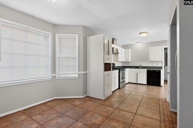 18 Belle Oaks Court, Elgin, SC 29045