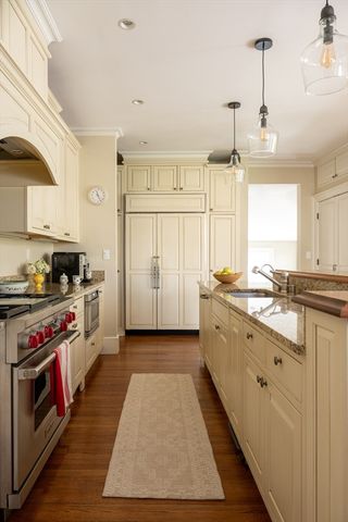 14 Elmwood Avenue, Cambridge, MA 02138