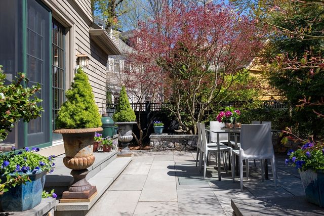 14 Elmwood Avenue, Cambridge, MA 02138