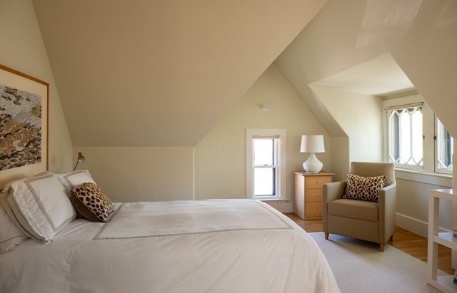 14 Elmwood Avenue, Cambridge, MA 02138