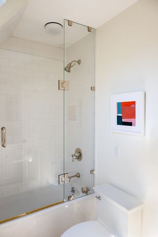 14 Elmwood Avenue, Cambridge, MA 02138