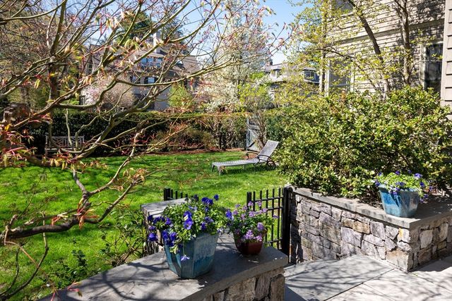 14 Elmwood Avenue, Cambridge, MA 02138