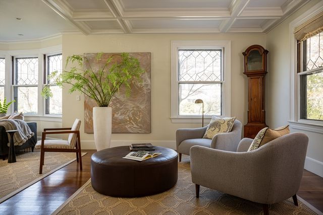 14 Elmwood Avenue, Cambridge, MA 02138