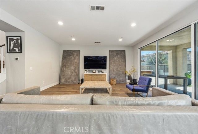 25251 Golden Maple, Canyon Country (santa Clarita), CA 91387