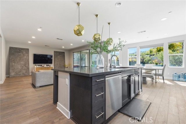 25251 Golden Maple, Canyon Country (santa Clarita), CA 91387