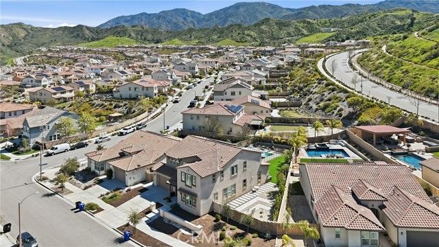 25251 Golden Maple, Canyon Country (santa Clarita), CA 91387