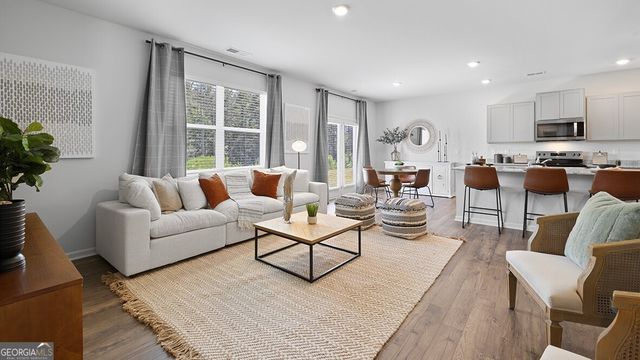 3863 Donetta Drive, Atlanta, GA 30349