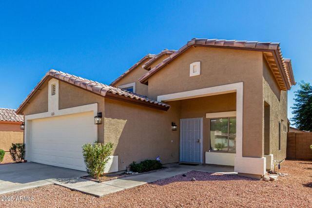 6333 W NEZ PERCE Street, Phoenix, AZ 85043