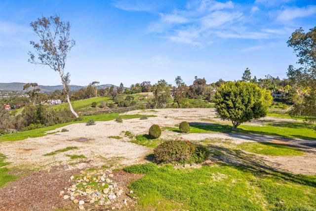 18065 Avenida Alondra, Rancho Santa Fe, CA 92067