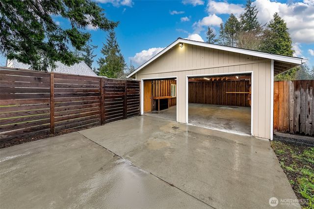 2303 N 193rd Street, Shoreline, WA 98133