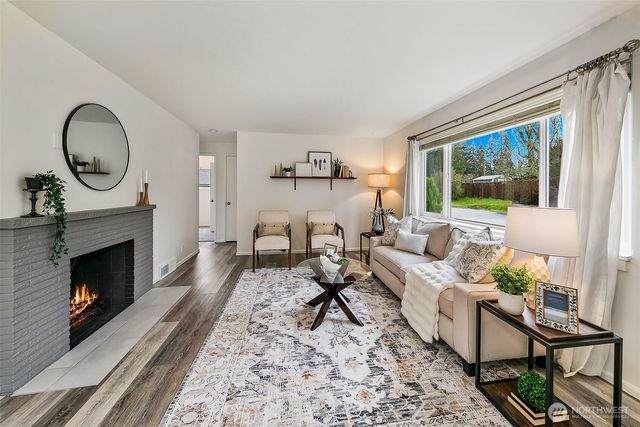 2303 N 193rd Street, Shoreline, WA 98133