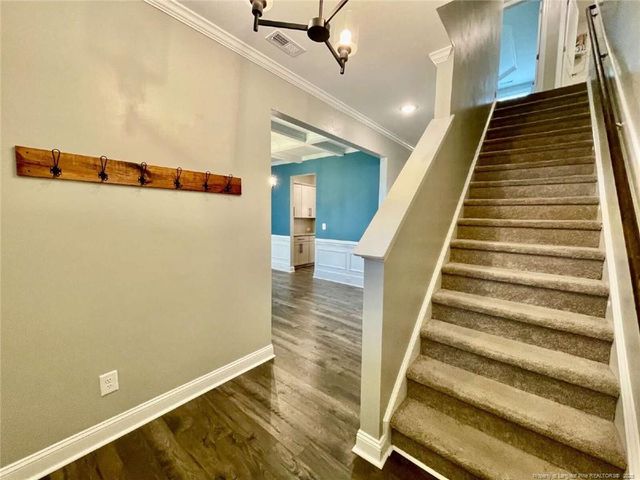 1661 Seattle Slew Lane, Hope Mills, NC 28348