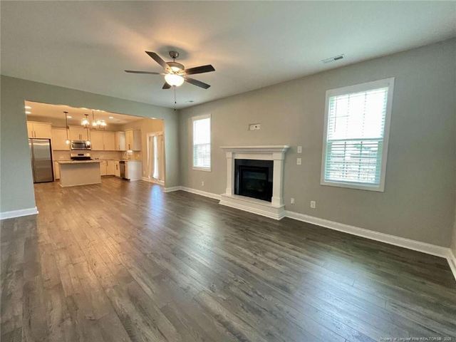 1661 Seattle Slew Lane, Hope Mills, NC 28348
